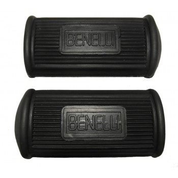 Pedane poggiapiedi Benelli 250 TN/TS e 500 TN/TS Pedane poggiapiedi Benelli 250 TN/TS e 500 TN/TS